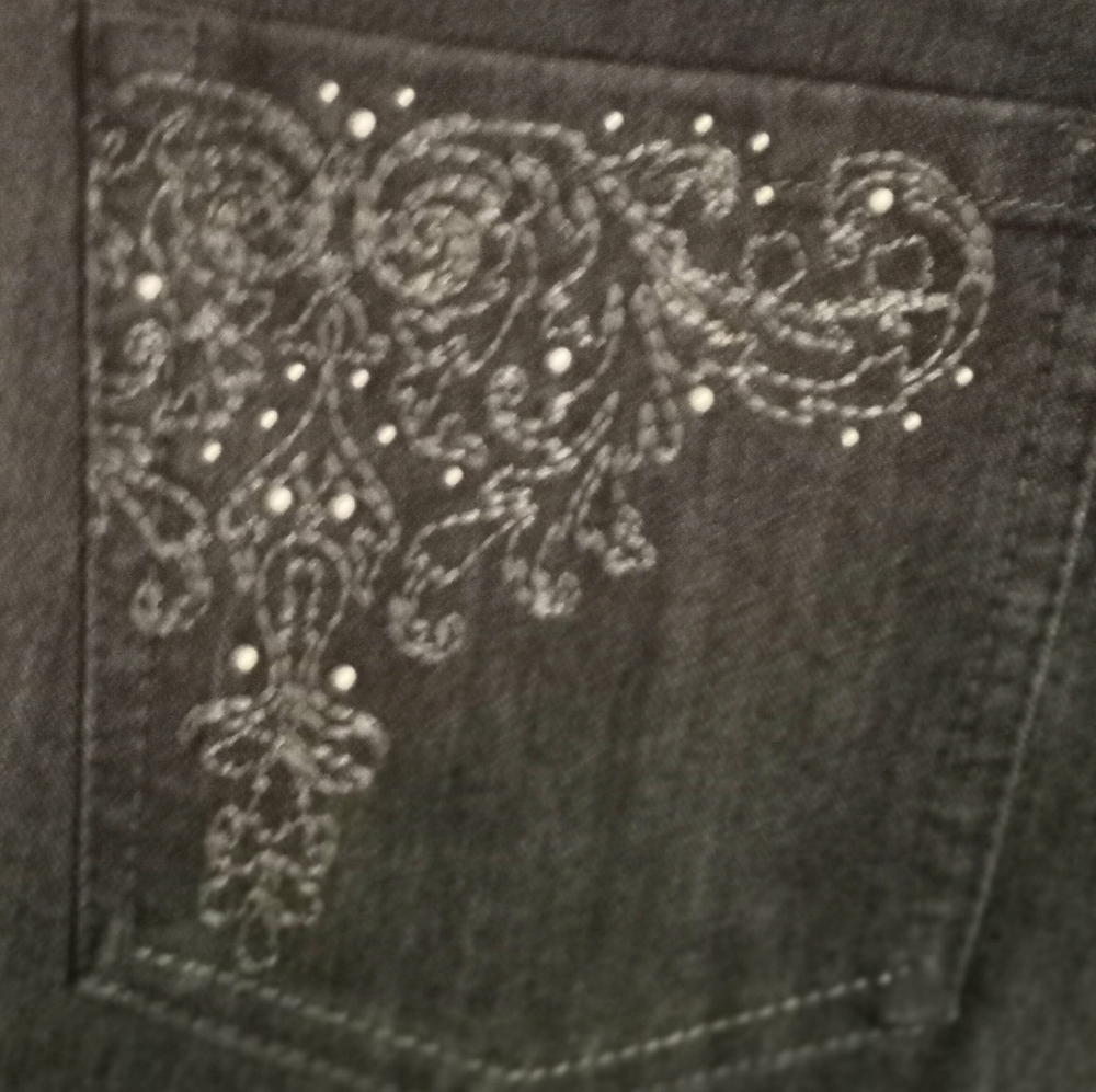 Gloria Vanderbilt High Rise Fancy Pocket Embroidered/Studded Jeans Size 14 EUC
